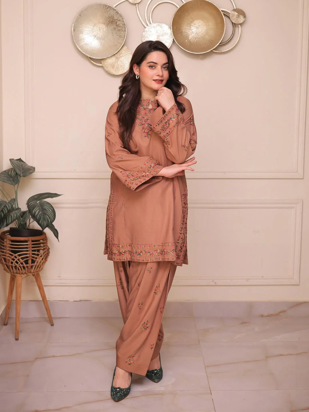 Fefa Brown 2-Piece Suit - Stitch Outfit