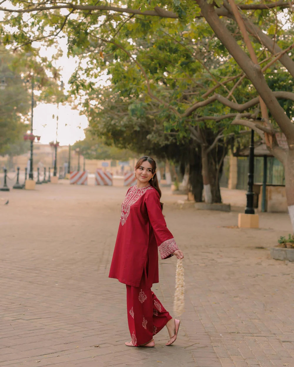 SADAF SET ( FARSHI SHALWAR )