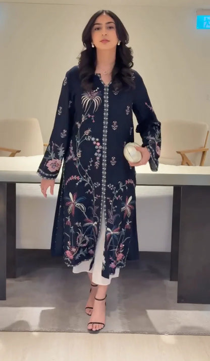 Laiqa 2-Piece Suit - Stitch Outfit