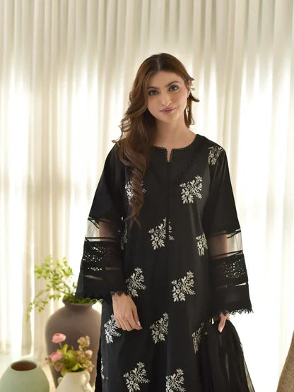 Horiya Lawn Co-ord Set 3 Piece - Stitch Outfit